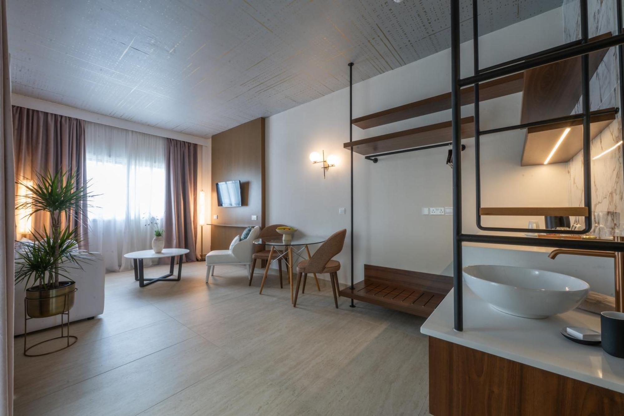 King Jason - Designed For Adults By Louis Paphos