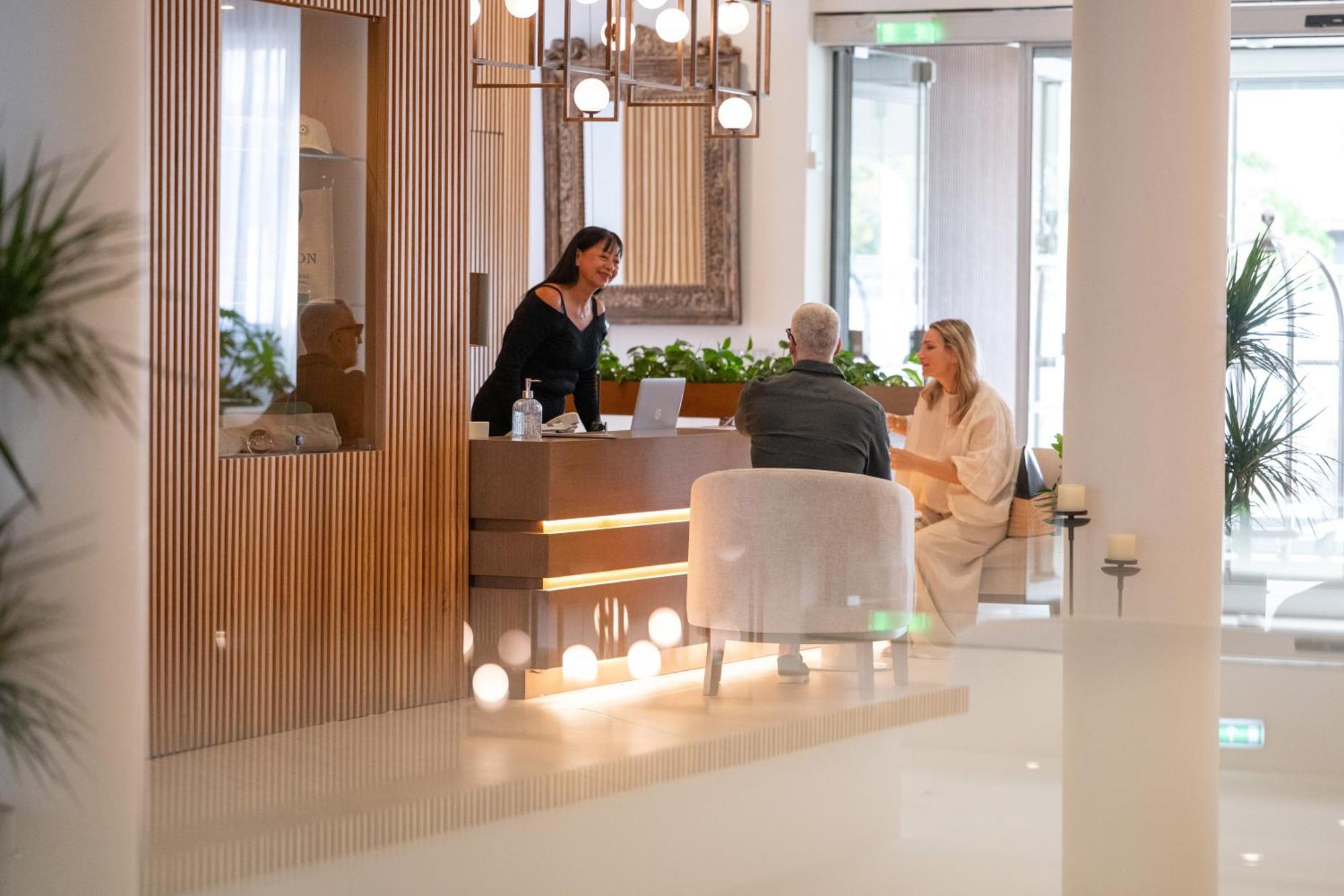 King Jason - Designed For Adults By Louis Hotel Paphos