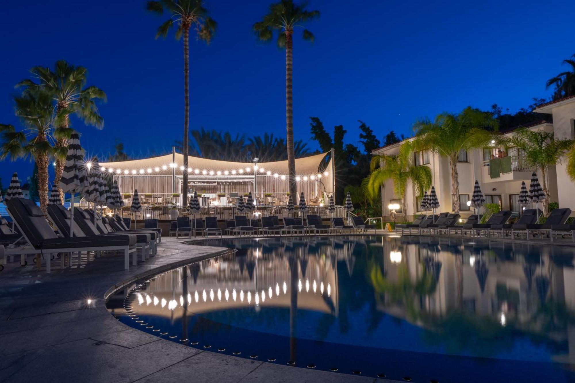King Jason - Designed For Adults By Louis 4* Paphos