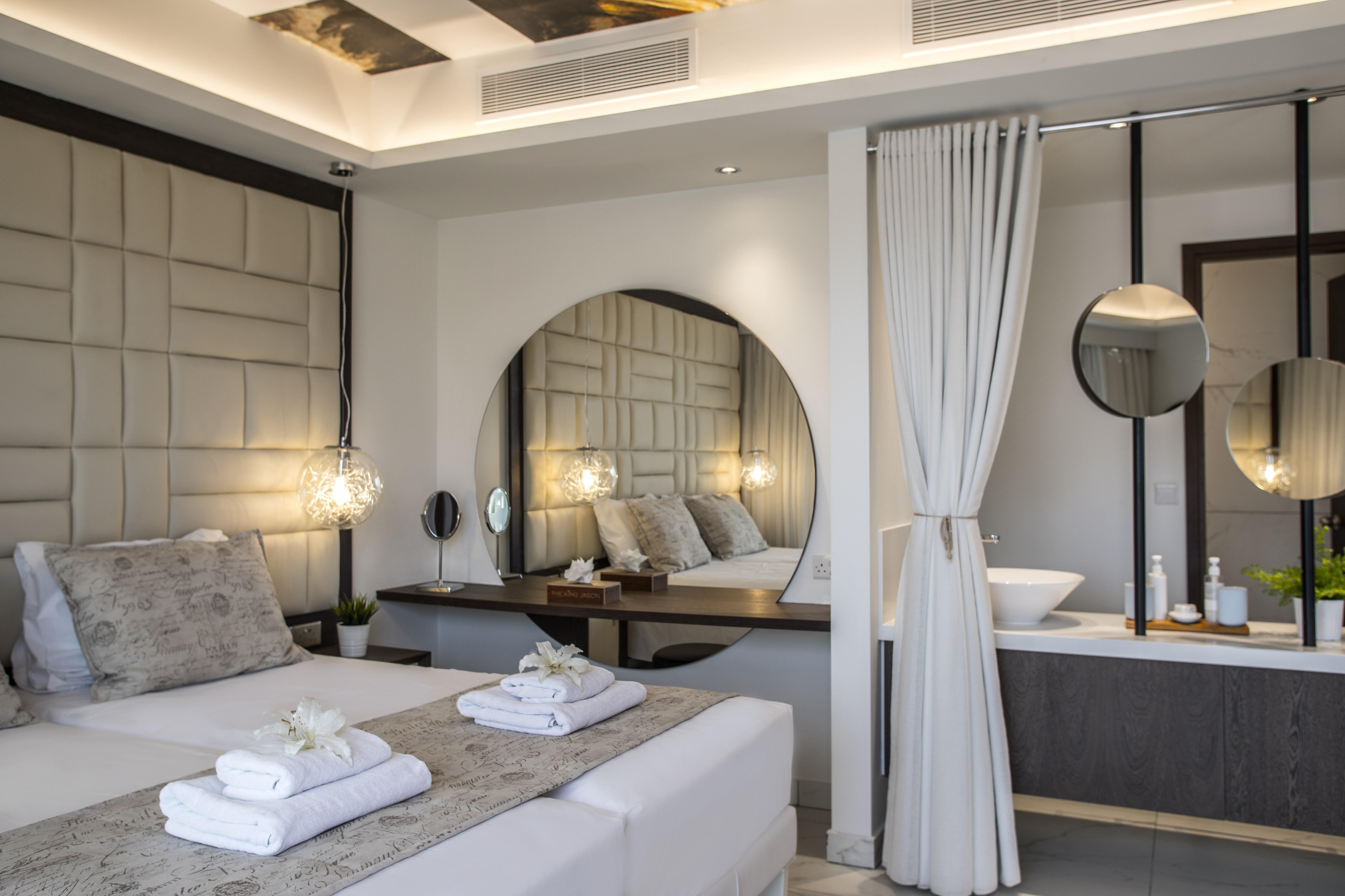 King Jason - Designed For Adults By Louis 4* Paphos