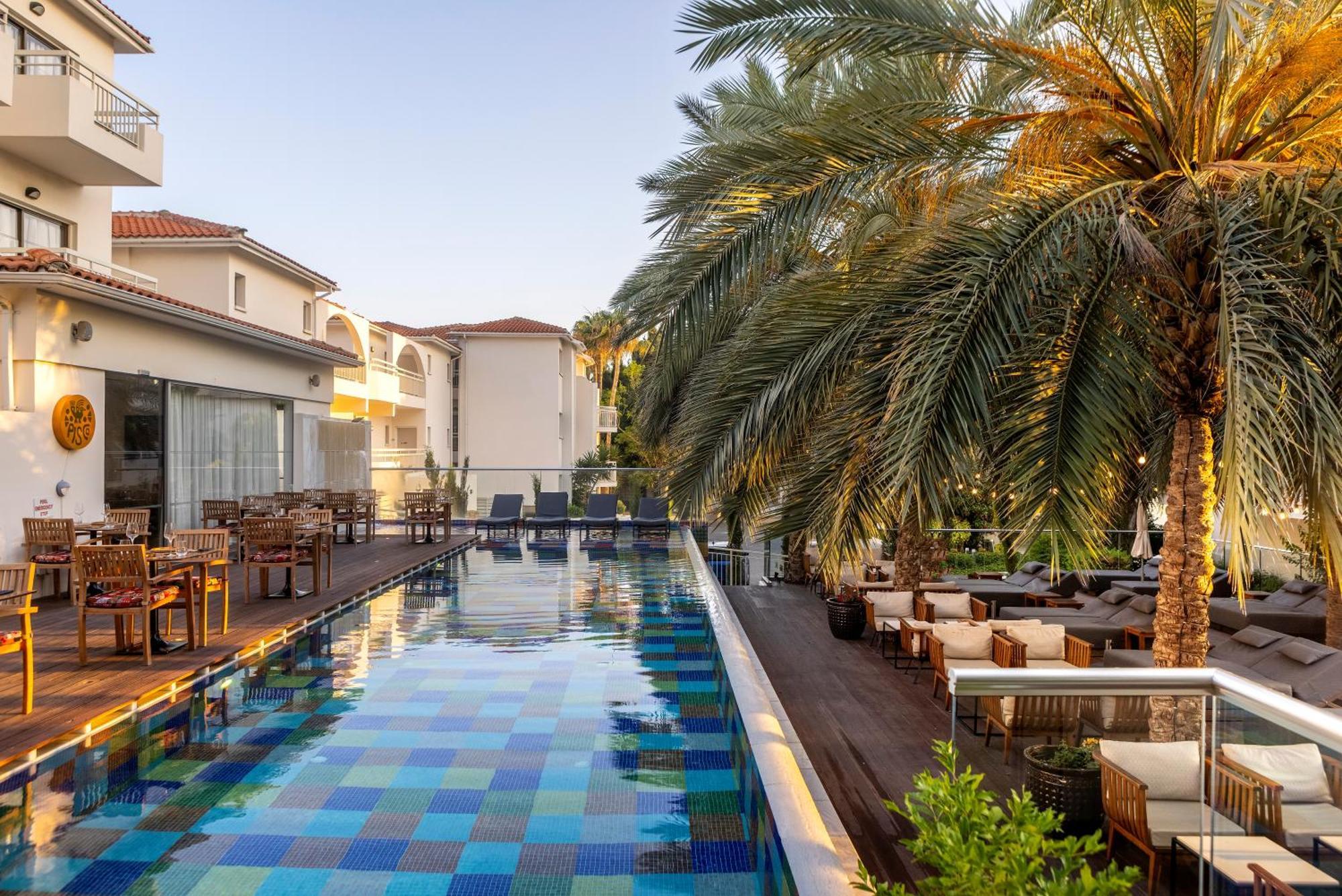 King Jason - Designed For Adults By Louis מלון Paphos